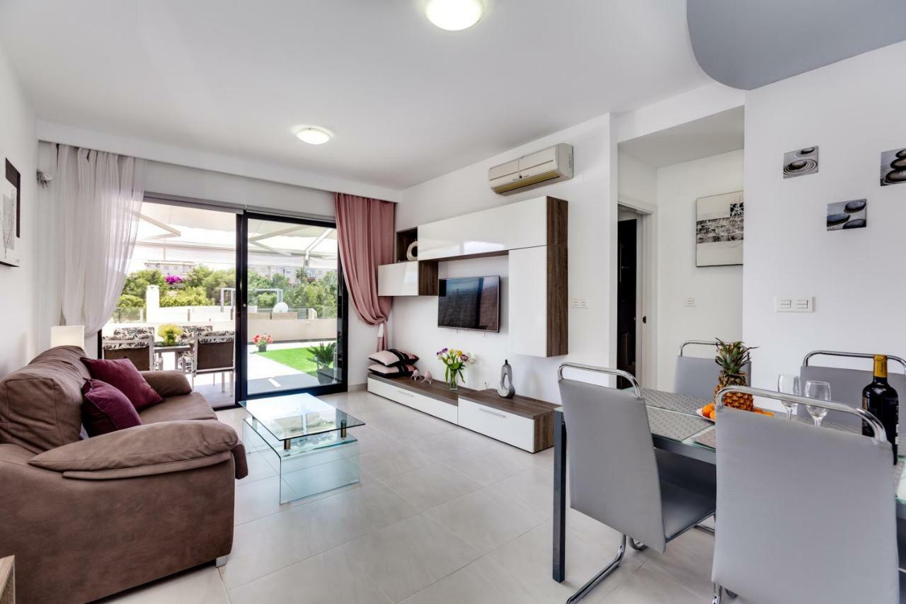 La Zenia Sabrina Apartment 5 Orihuela Eksteriør bilde