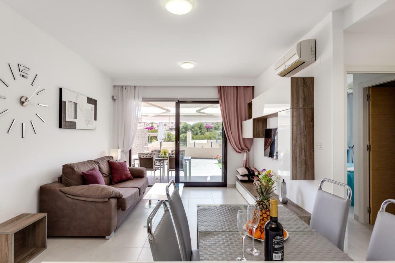 La Zenia Sabrina Apartment 5 Orihuela Eksteriør bilde